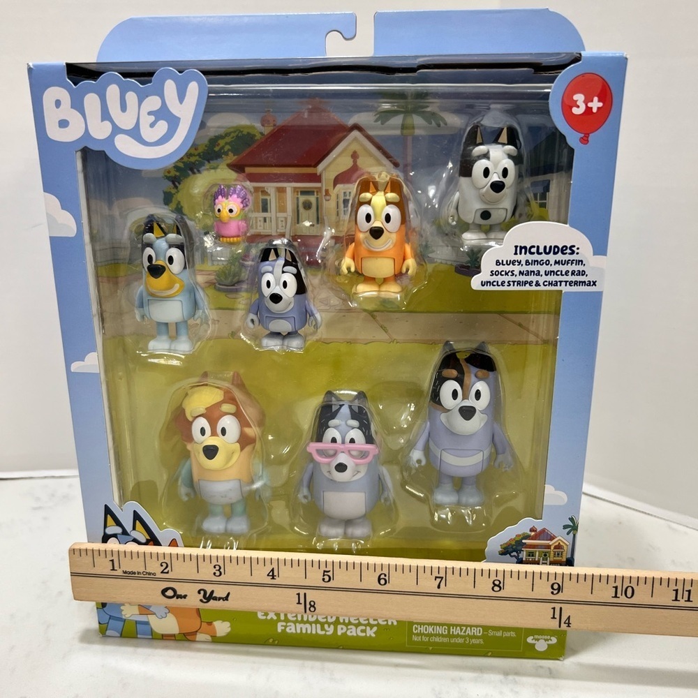 Heeler Family Action Figure Set - Multicolor - Picture 3 of 4
